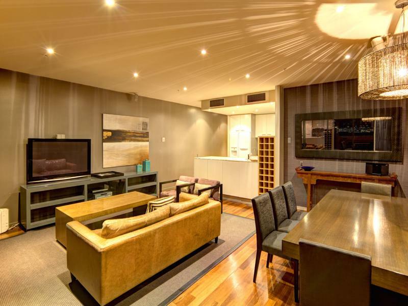 Acd Apartments Melbourne Exterior photo